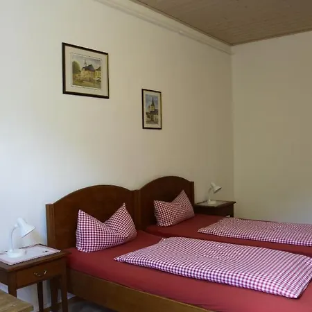 Gaestezimmer „huehnerwiese“ Çiftlik konaklama